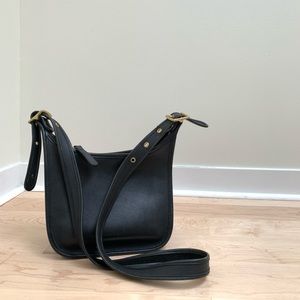 COACH Vintage Janice Black Crossbody Purse